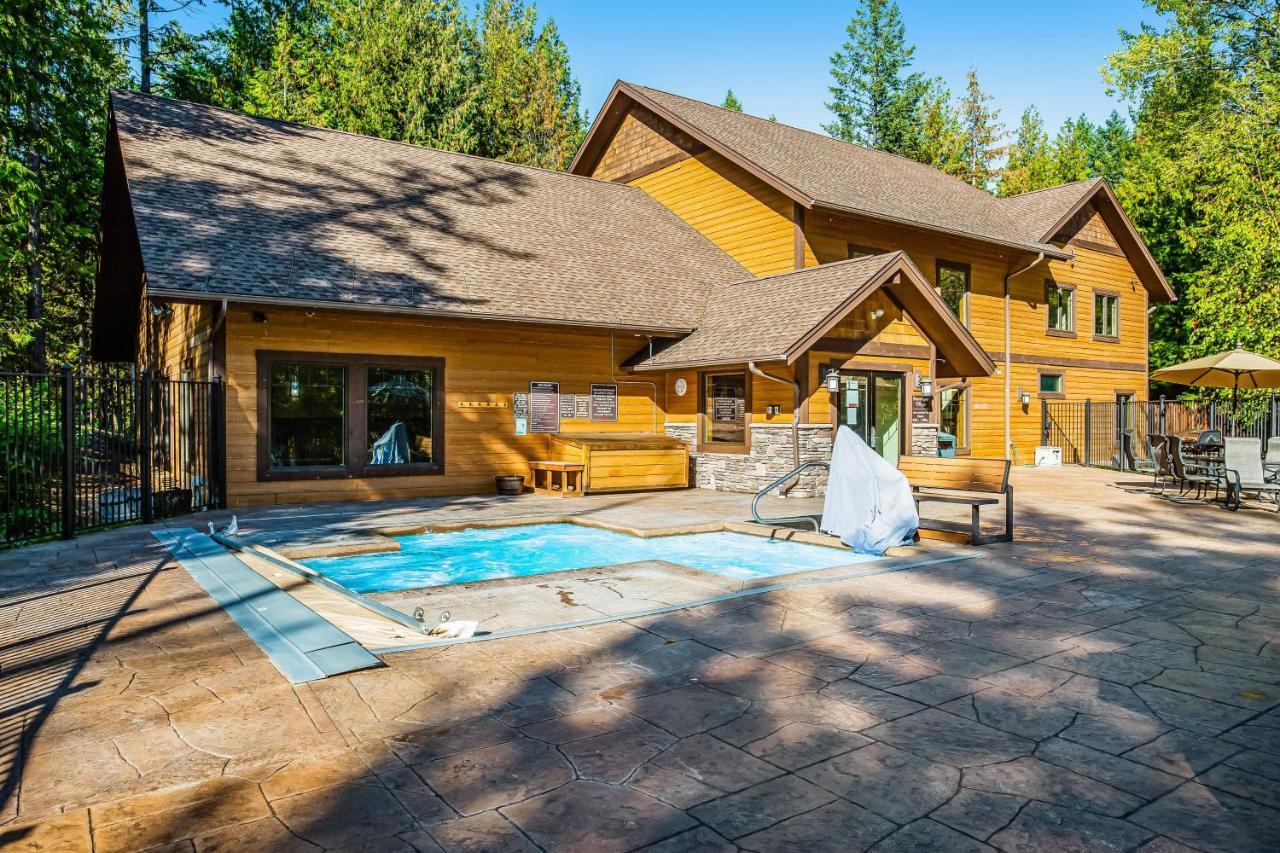 Wooded Dreams Apartman Whitefish Kültér fotó